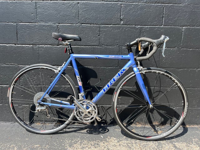 Trek 2300 best sale for sale